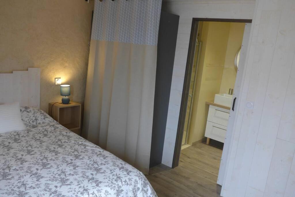 Gite Rural 3 Etoiles, 4 Pers Puy Du Fou Vendee ,Montaigu Clisson La Boissiere-de-Montaigu Exterior foto